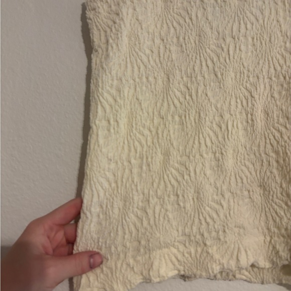 Amazon Cream Textured Tank Top - Picture 2 of 4